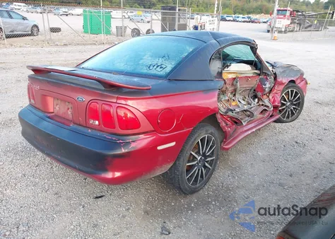 1998 Ford Mustang z USA, uszkodzony, nr VIN 1FAFP4048WF241641